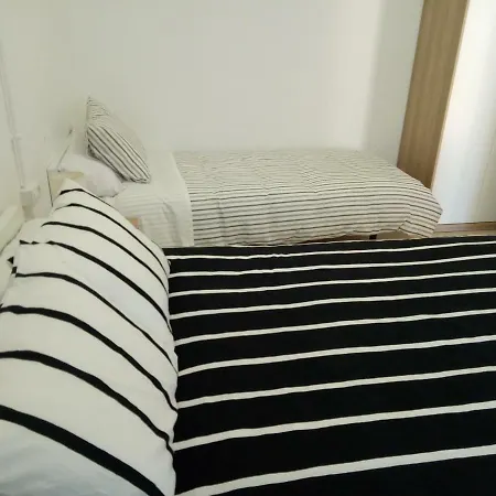 Casa Carmen Barcelona אל פראט דה לוברגאט